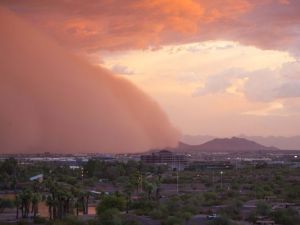 A "haboob" - a massive wall of dust - moves through Phoenix AZ in July of 2014. (photo: azcentral.com)